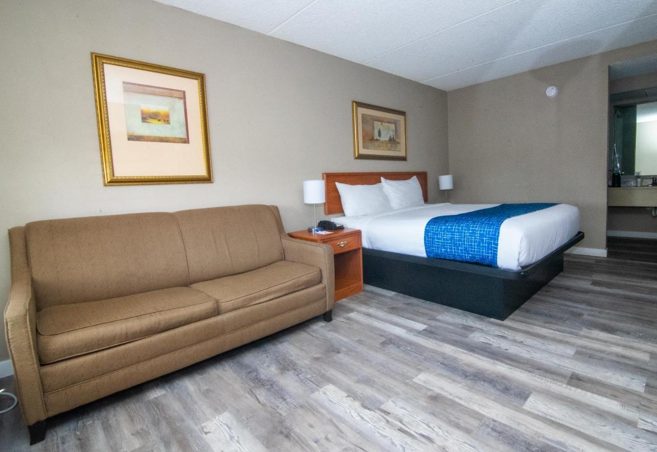 Travelodge By Wyndham Pueblo Exterior photo